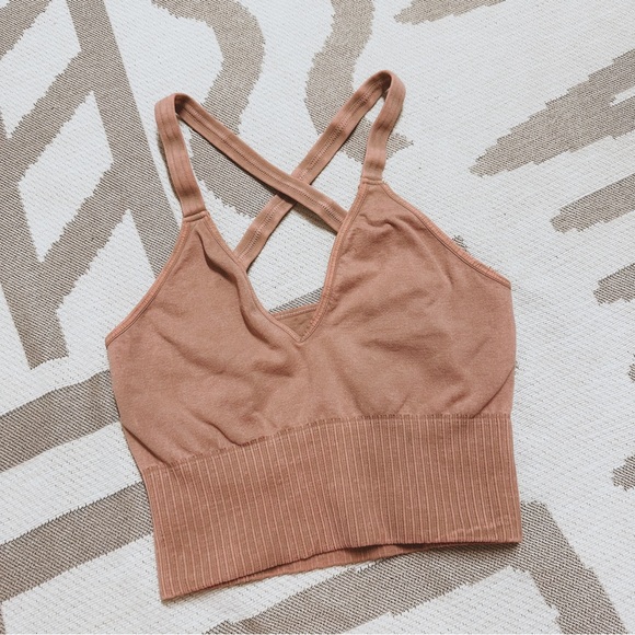 ❌SOLD❌Free People movement good karma crop nude pink sports bra top XS / S - Picture 4 of 6